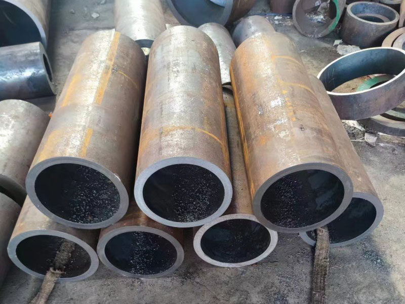 常宁12Cr1MovG无缝钢管切割